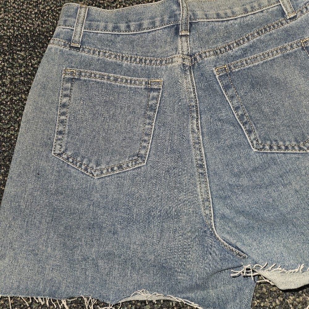 Myoursa Womans Cutoff Jean Shorts Size M - Picture 9 of 9